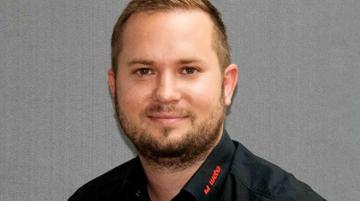 Porträt von Jürgen Weiß, Leiter Technischer Vertrieb bei weba Werkzeugbau.